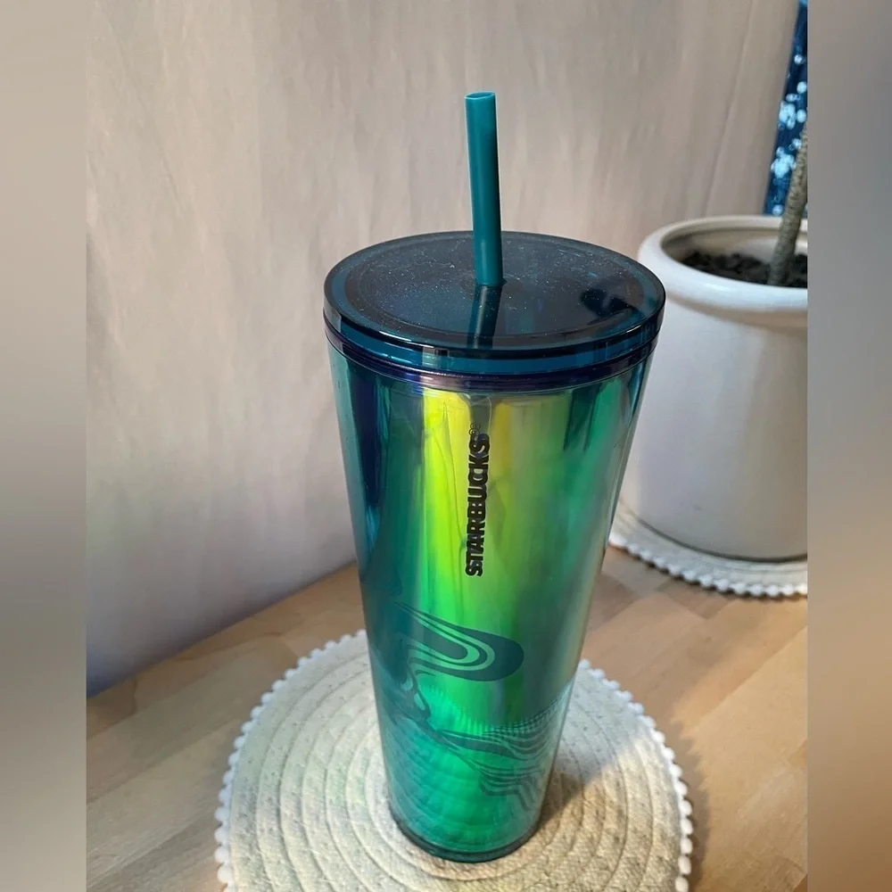 NWT 24 oz Starbucks Multicolor Reflective Tumbler